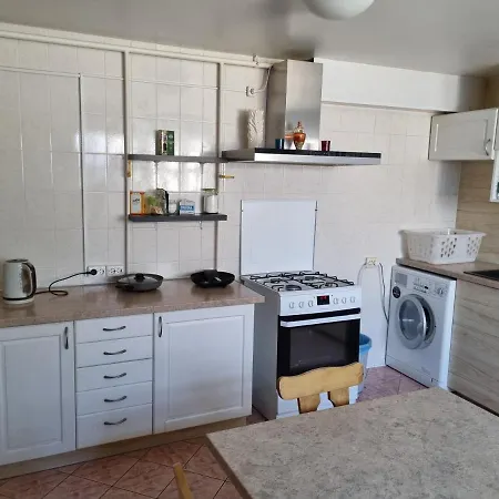 Διαμέρισμα Livingpalanga Meta5 *